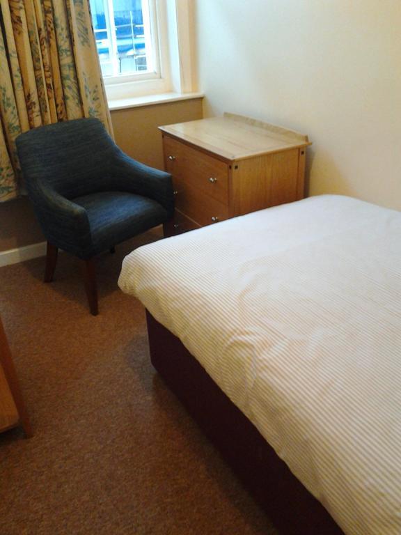 Sterling House Hotel Eastbourne Room photo